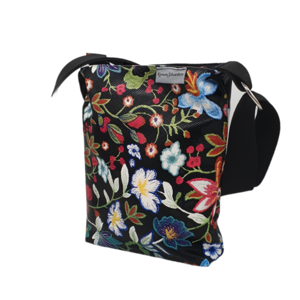 Umhängetasche, Schultertasche, kleine Handtasche mit verstellbarem Gurt  Blumen auf schwarz