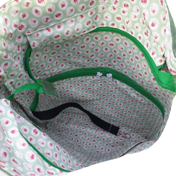Umhängetasche, Schultertasche, kleine Handtasche mit verstellbarem Gurt grün Stoff ähnlich Canvas